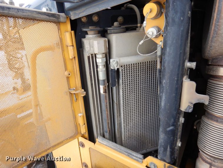 image for item AF9273 2014 John Deere 750K LGP  dozer