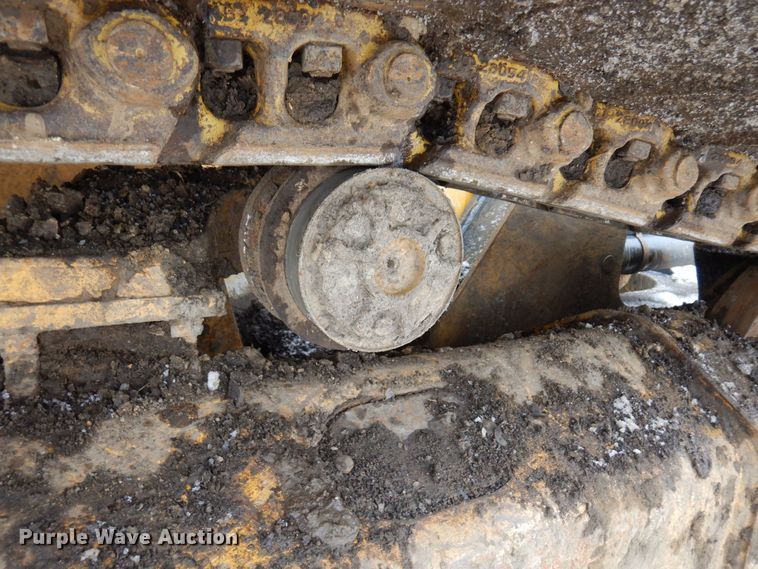 image for item AF9273 2014 John Deere 750K LGP  dozer