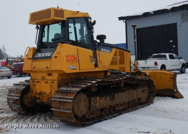 image for item AF9274 2013 John Deere 850K WLT  dozer