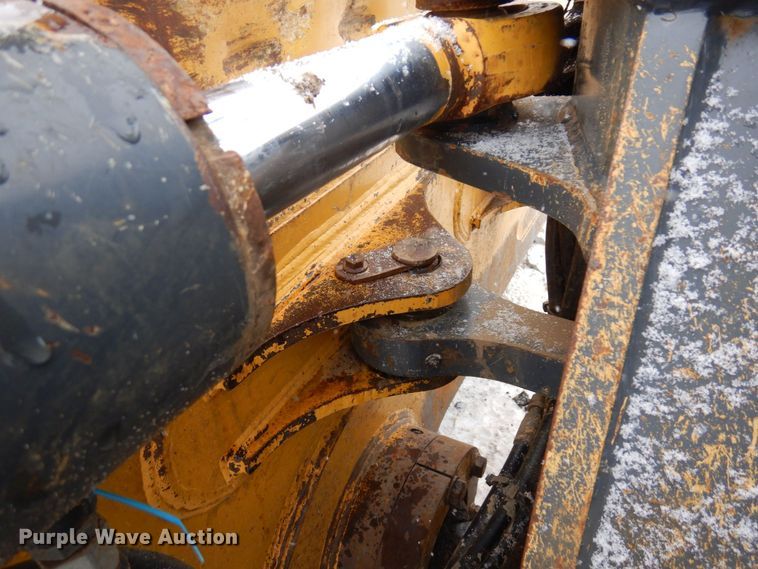 image for item AF9274 2013 John Deere 850K WLT  dozer