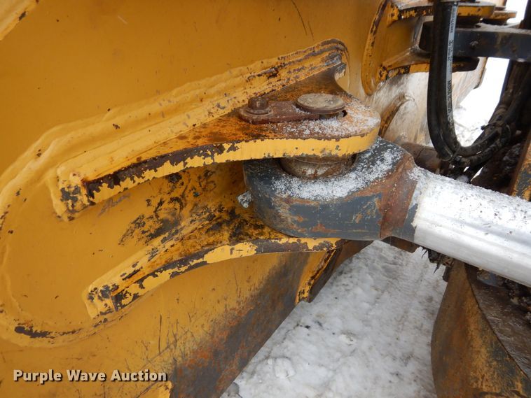 image for item AF9274 2013 John Deere 850K WLT  dozer