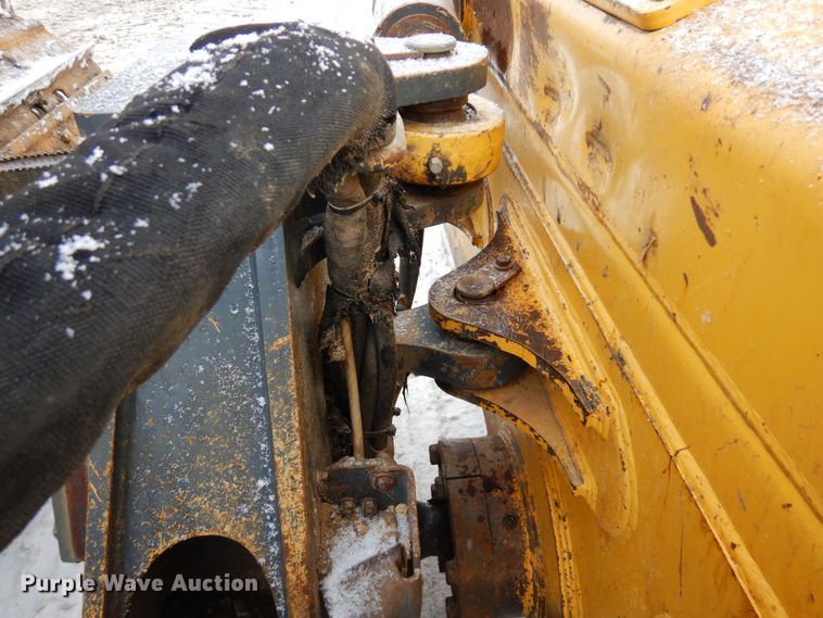 image for item AF9274 2013 John Deere 850K WLT  dozer