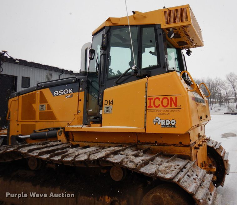 image for item AF9274 2013 John Deere 850K WLT  dozer