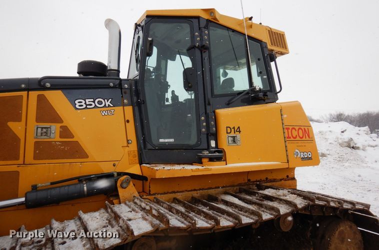 image for item AF9274 2013 John Deere 850K WLT  dozer