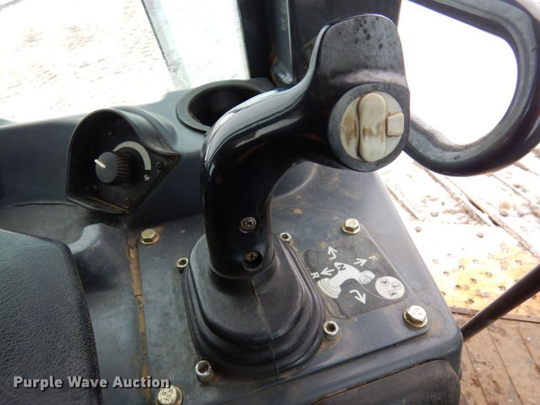 image for item AF9274 2013 John Deere 850K WLT  dozer