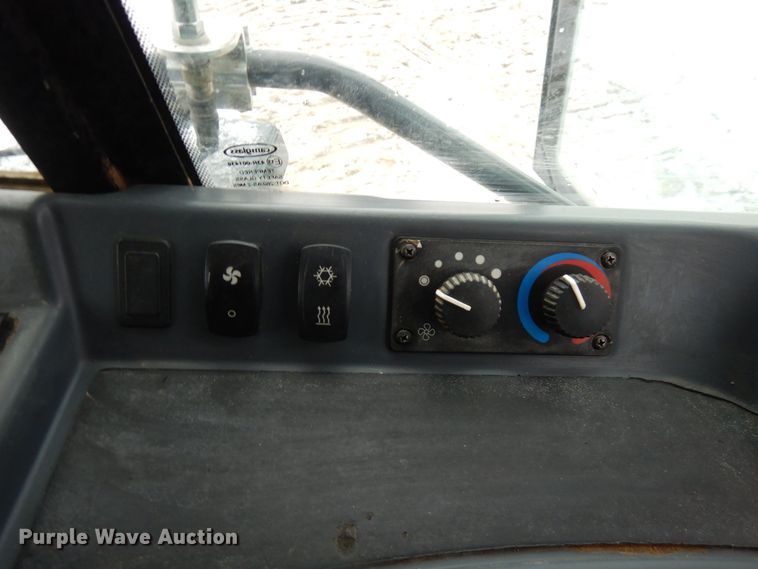 image for item AF9274 2013 John Deere 850K WLT  dozer