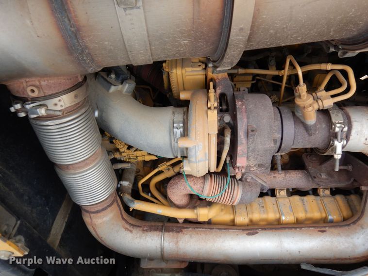 image for item AF9274 2013 John Deere 850K WLT  dozer