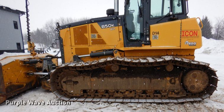 image for item AF9274 2013 John Deere 850K WLT  dozer