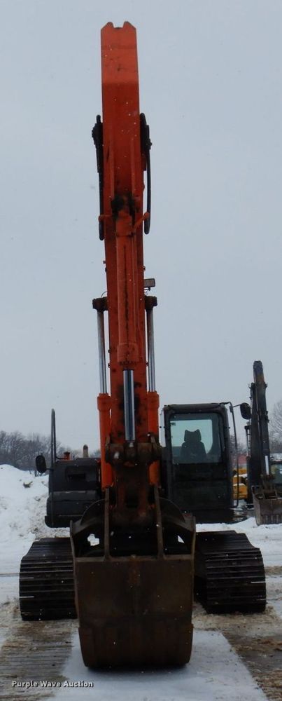 image for item AF9275 2006 Hitachi ZX350LC-3  excavator