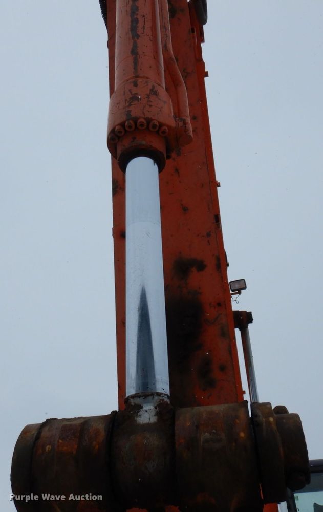 image for item AF9275 2006 Hitachi ZX350LC-3  excavator