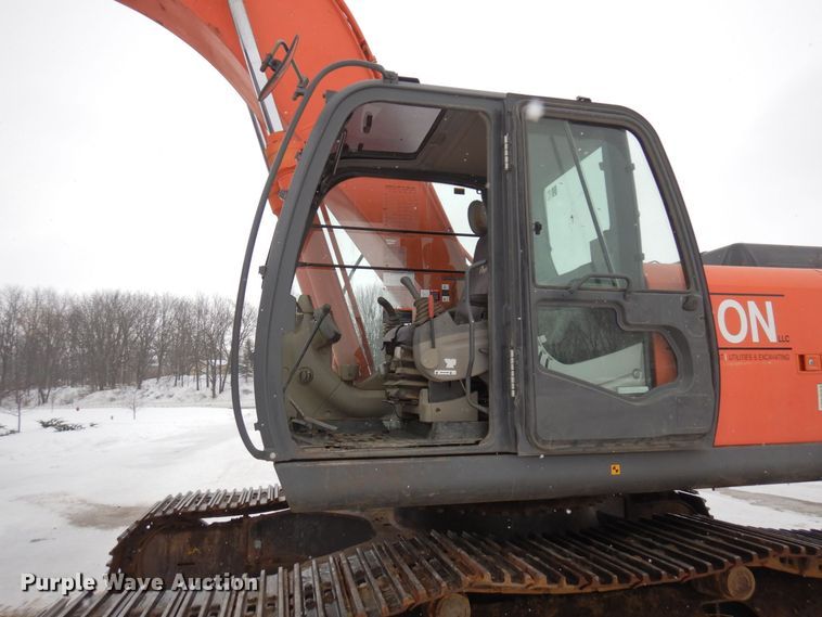 image for item AF9275 2006 Hitachi ZX350LC-3  excavator