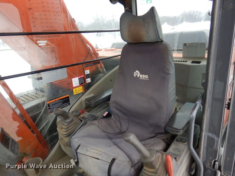 image for item AF9275 2006 Hitachi ZX350LC-3  excavator