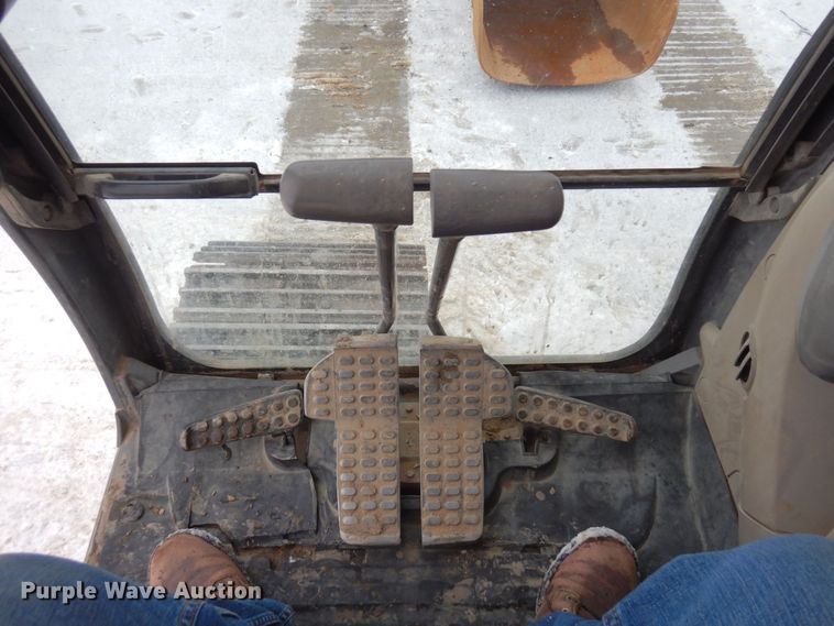 image for item AF9275 2006 Hitachi ZX350LC-3  excavator