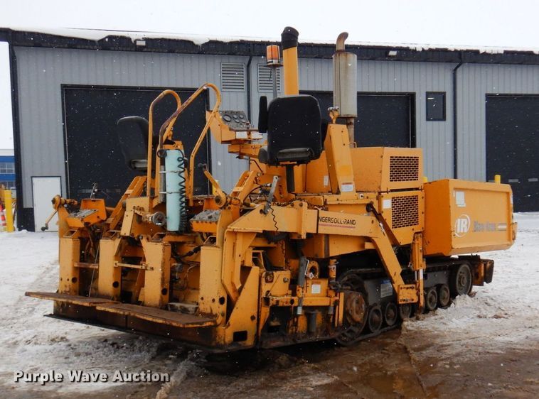 image for item AF9277 2001 Blaw-Knox PF-4410  paver