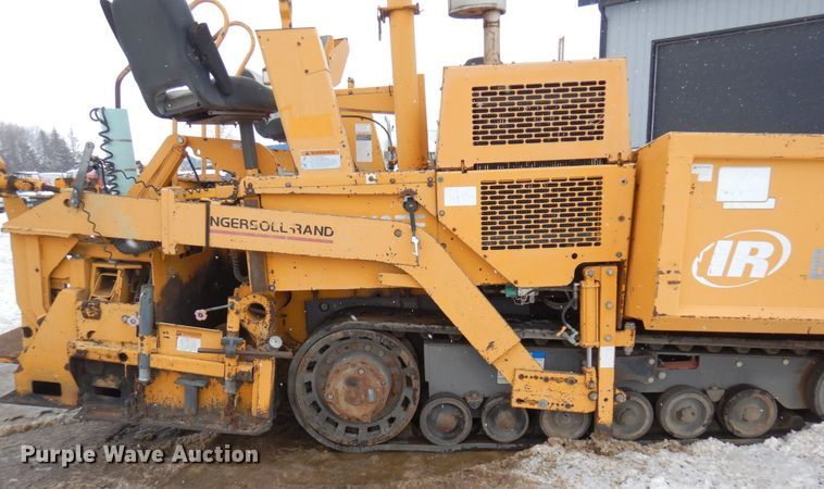 image for item AF9277 2001 Blaw-Knox PF-4410  paver