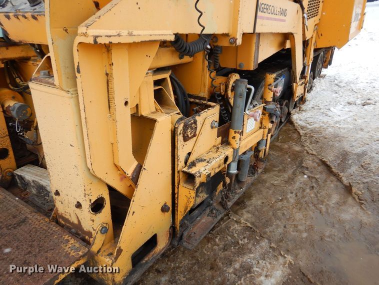 image for item AF9277 2001 Blaw-Knox PF-4410  paver