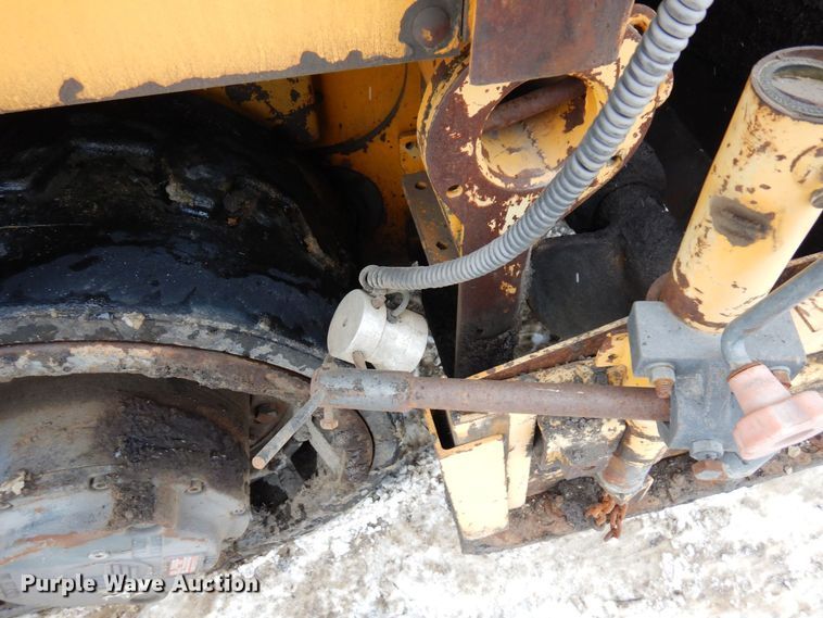 image for item AF9277 2001 Blaw-Knox PF-4410  paver