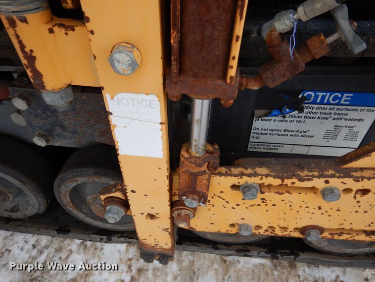 image for item AF9277 2001 Blaw-Knox PF-4410  paver