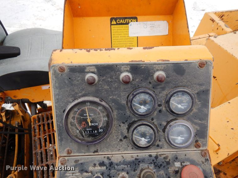 image for item AF9277 2001 Blaw-Knox PF-4410  paver