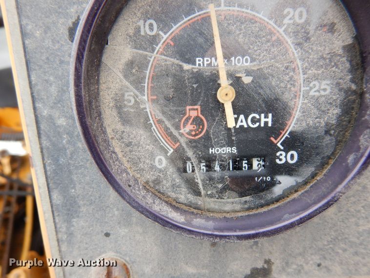 image for item AF9277 2001 Blaw-Knox PF-4410  paver