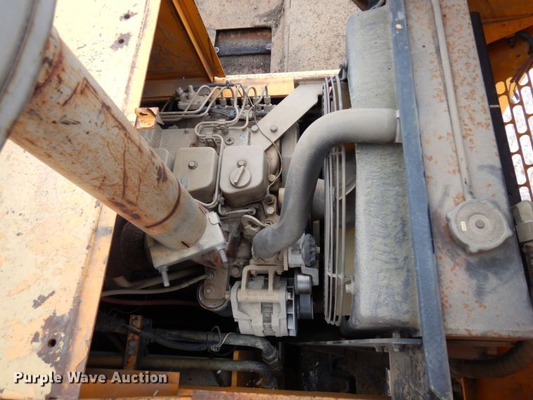 image for item AF9277 2001 Blaw-Knox PF-4410  paver