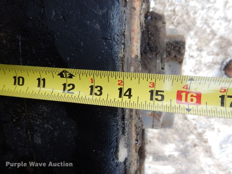 image for item AF9277 2001 Blaw-Knox PF-4410  paver