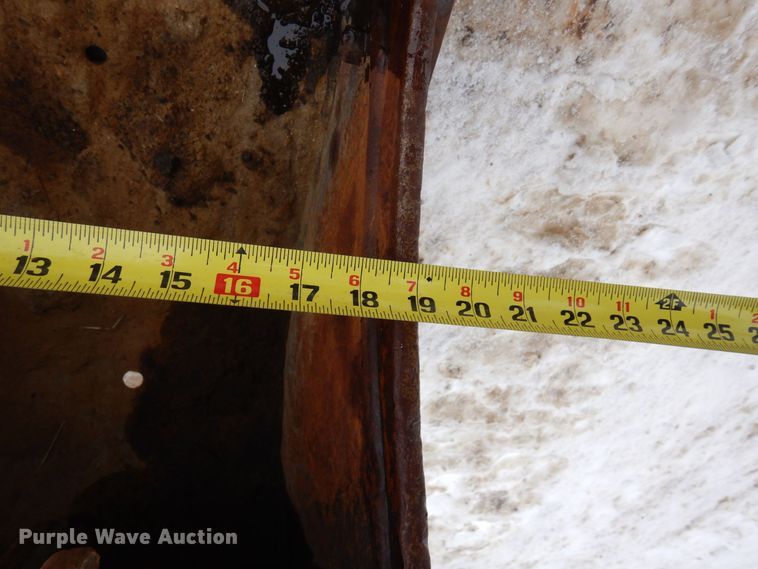 image for item AF9278 2001 Bobcat 325D  mini excavator