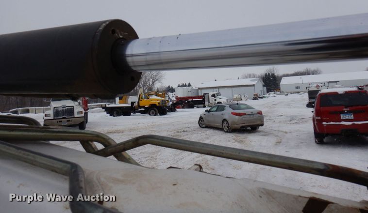 image for item AF9278 2001 Bobcat 325D  mini excavator