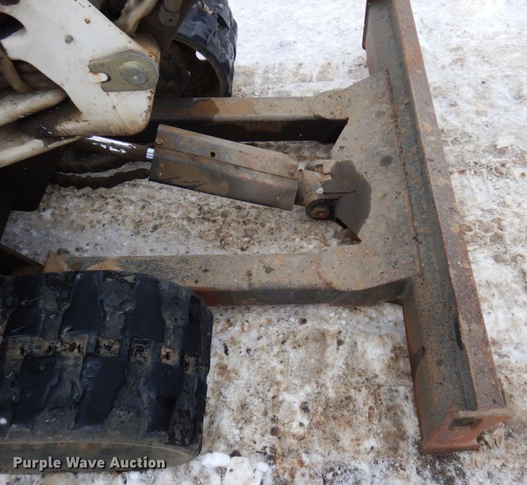 image for item AF9278 2001 Bobcat 325D  mini excavator