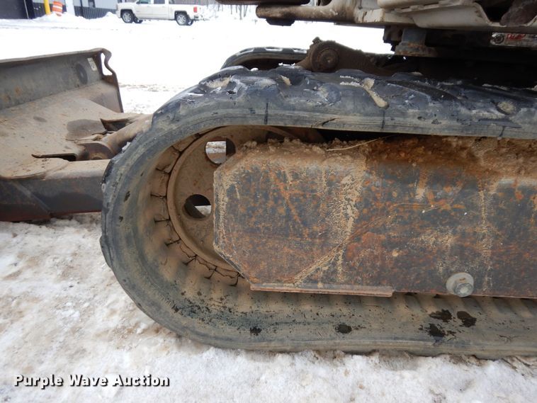 image for item AF9278 2001 Bobcat 325D  mini excavator