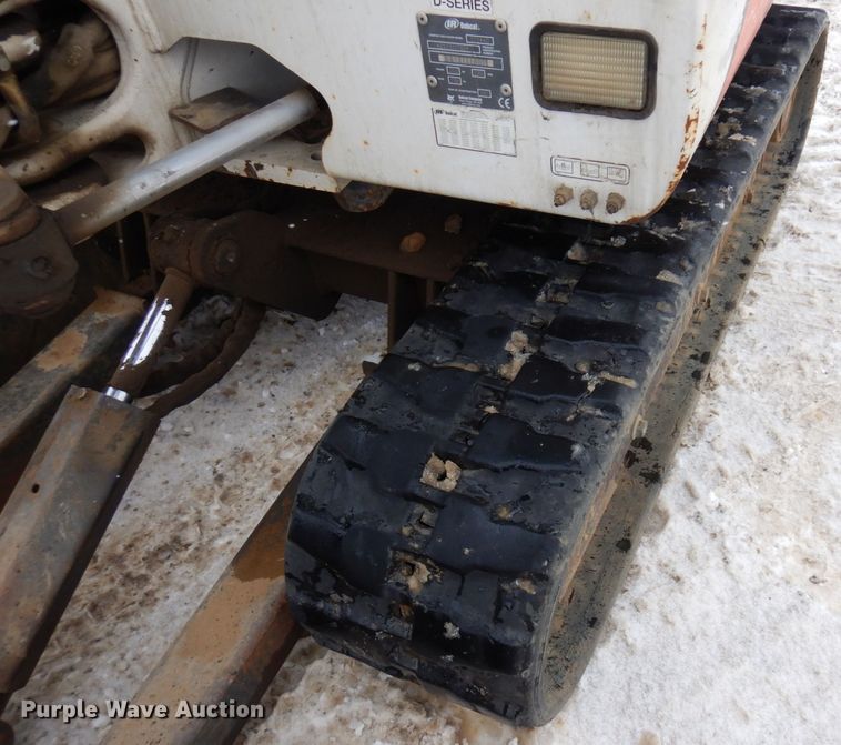 image for item AF9278 2001 Bobcat 325D  mini excavator