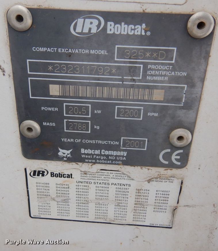 image for item AF9278 2001 Bobcat 325D  mini excavator