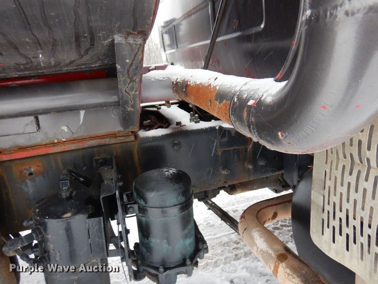 image for item AF9441 1994 Mack RD  water truck