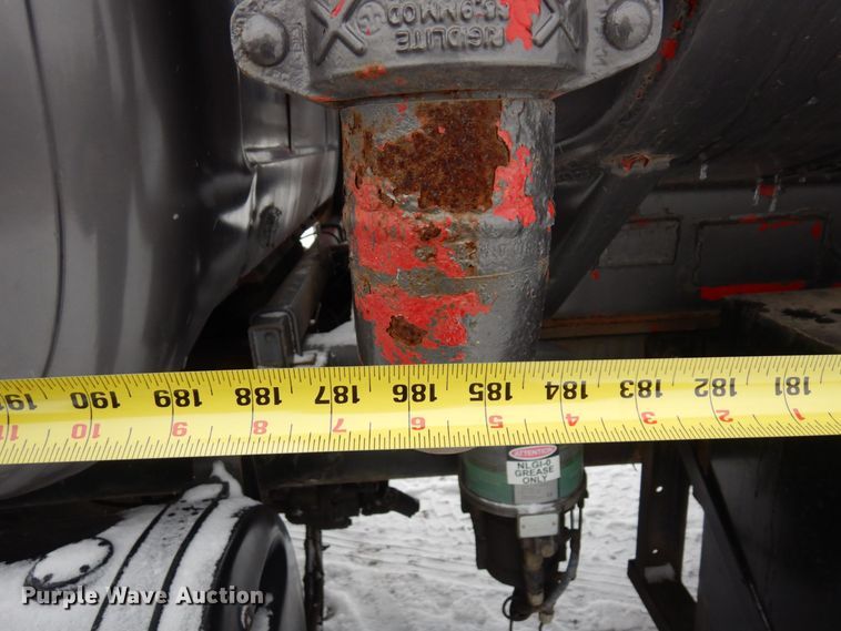 image for item AF9441 1994 Mack RD  water truck