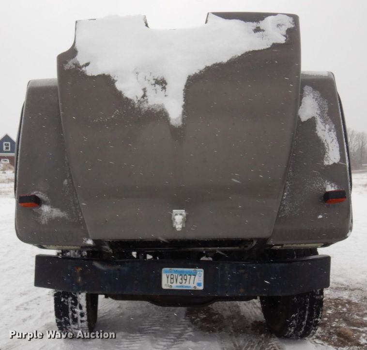 image for item AF9441 1994 Mack RD  water truck