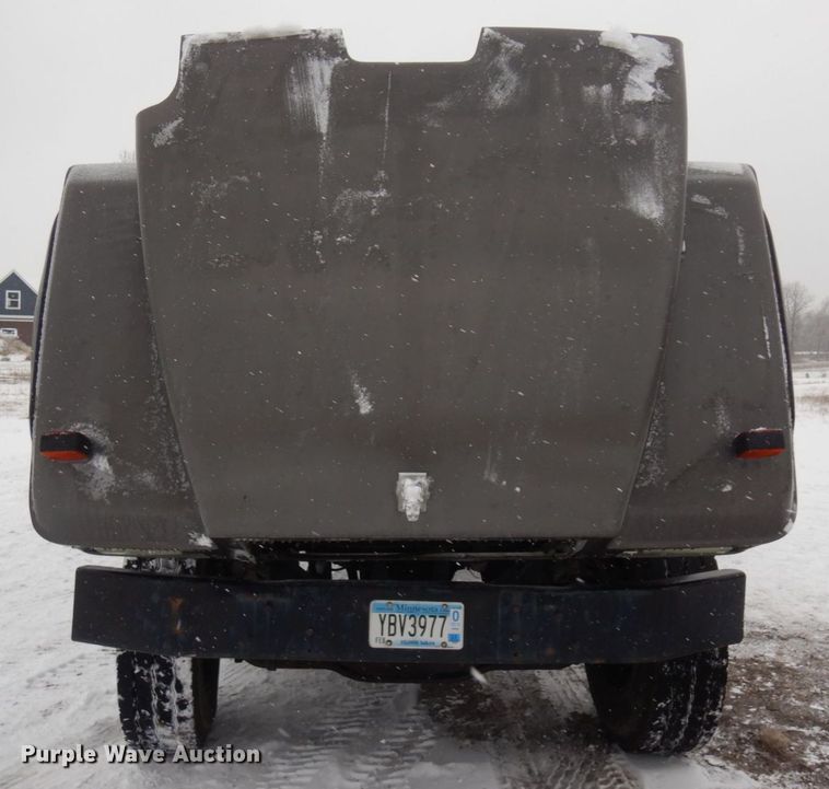 image for item AF9441 1994 Mack RD  water truck