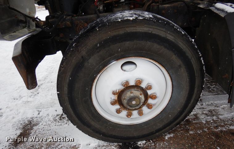 image for item AF9441 1994 Mack RD  water truck