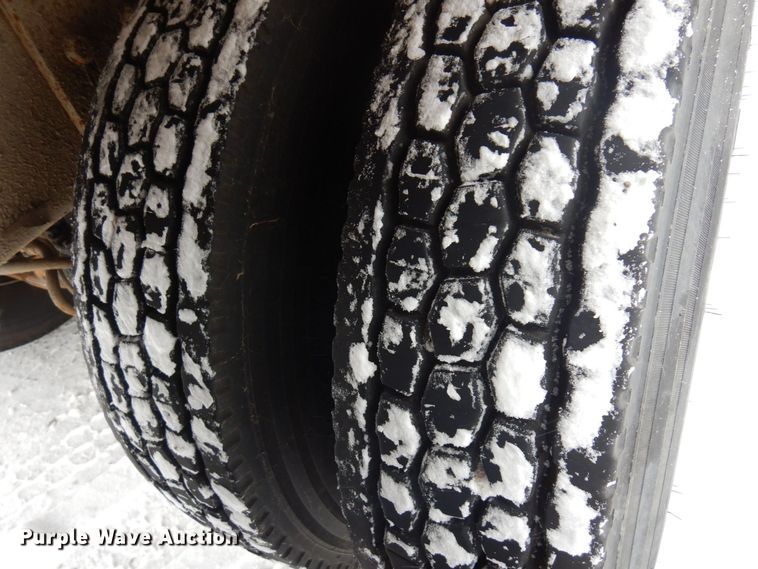 image for item AF9441 1994 Mack RD  water truck