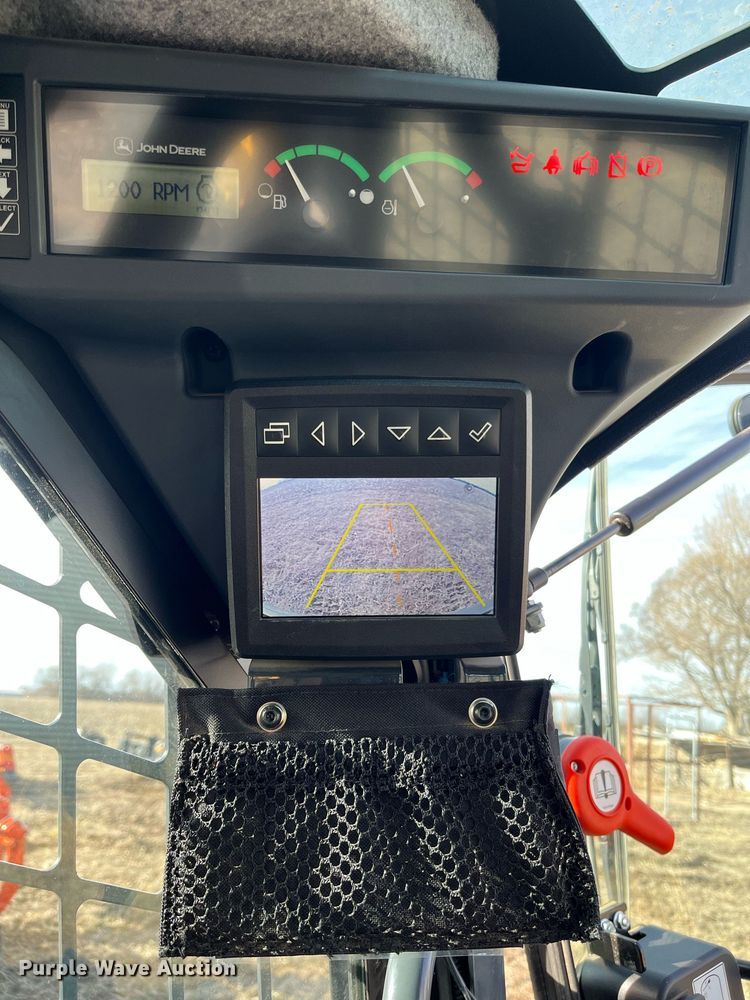 image for item DG5418 2019 John Deere 325G  tracked skid steer loader