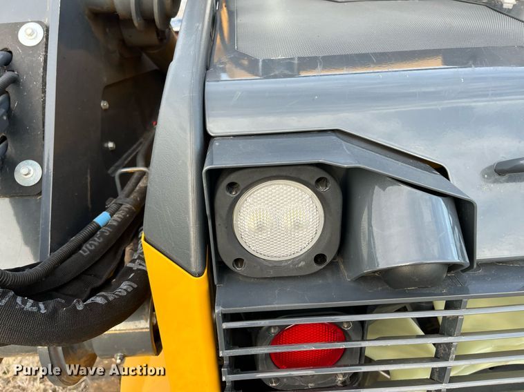 image for item DG5418 2019 John Deere 325G  tracked skid steer loader