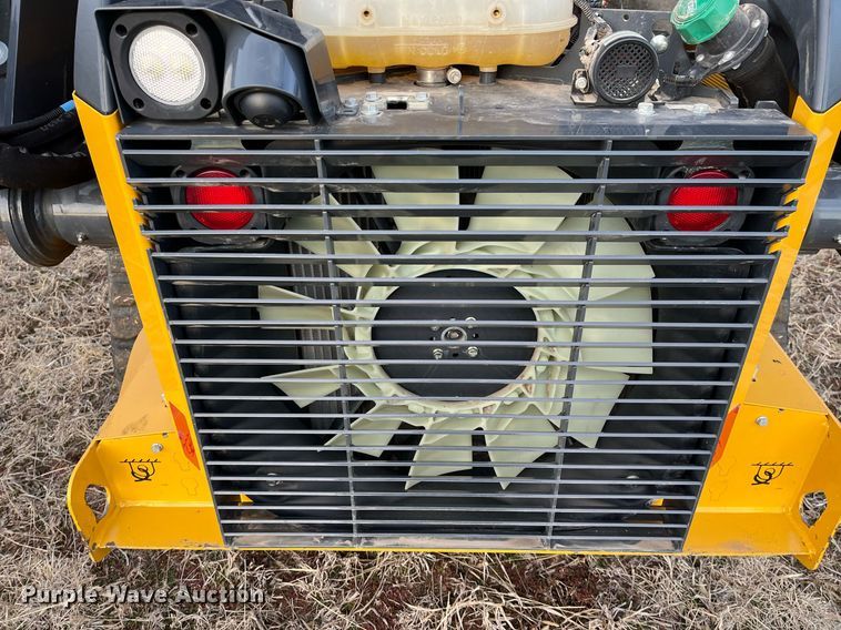 image for item DG5418 2019 John Deere 325G  tracked skid steer loader