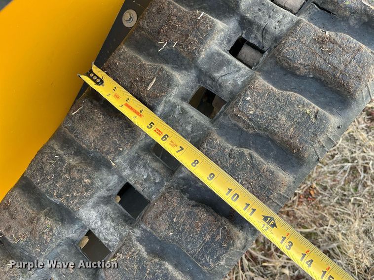 image for item DG5418 2019 John Deere 325G  tracked skid steer loader