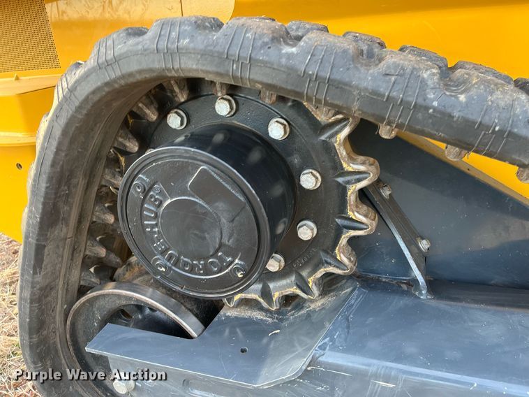 image for item DG5418 2019 John Deere 325G  tracked skid steer loader