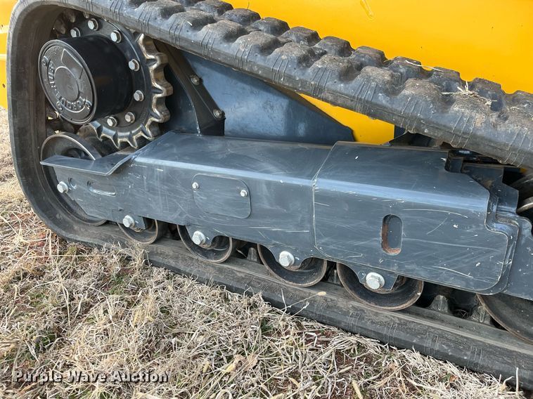 image for item DG5418 2019 John Deere 325G  tracked skid steer loader