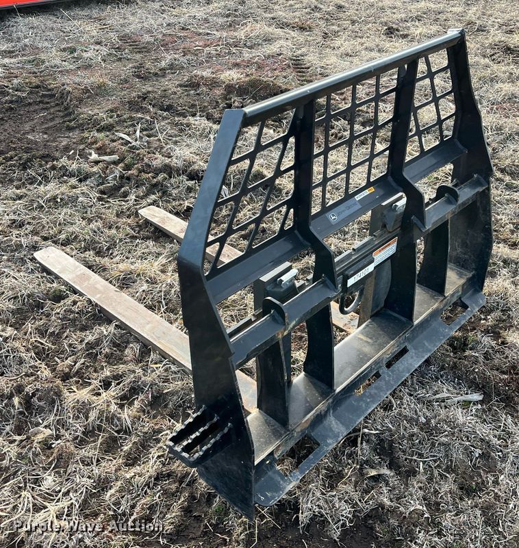 image for item DG5422 John Deere  48" L skid steer forks