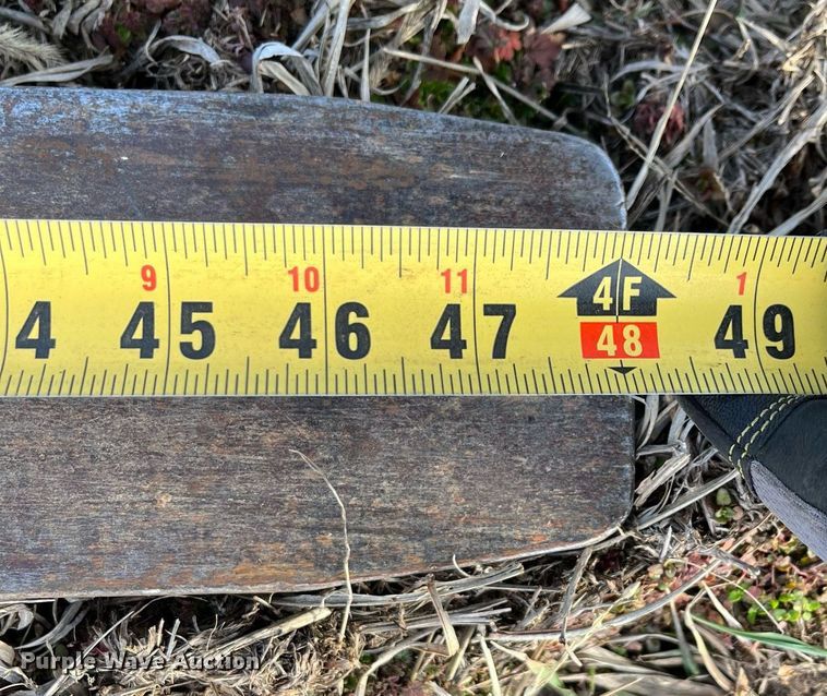 image for item DG5422 John Deere  48" L skid steer forks