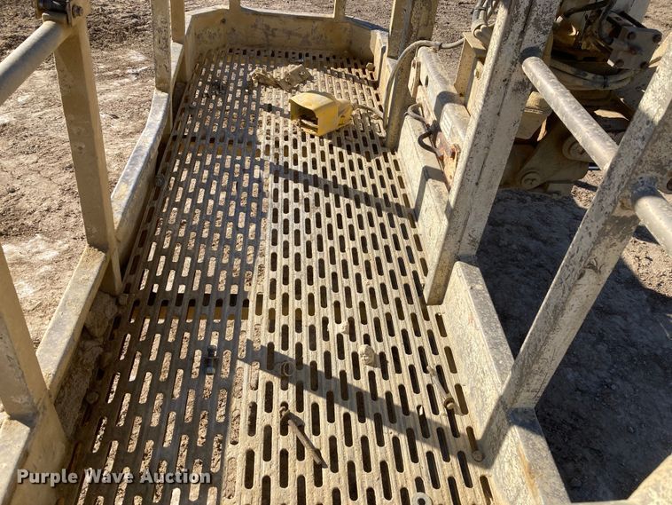 image for item DJ6151 1995 Snorkelift ATB-60ALFO  boom lift