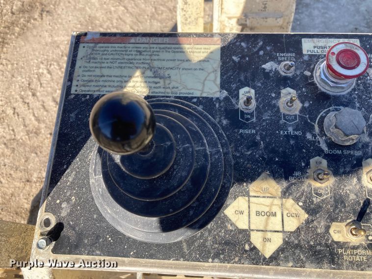 image for item DJ6151 1995 Snorkelift ATB-60ALFO  boom lift