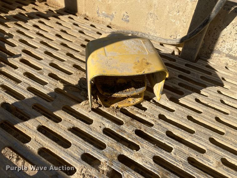 image for item DJ6151 1995 Snorkelift ATB-60ALFO  boom lift