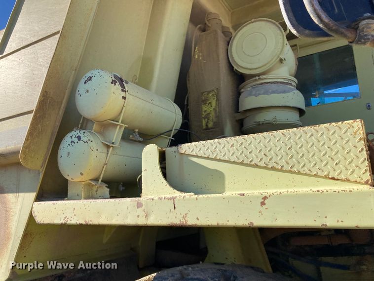 image for item DJ6152 1995 Euclid R35  haul truck